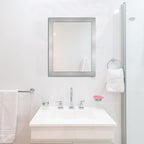 Ruomeng Rectangular Wall Mirror 16" x 20" - Image 3