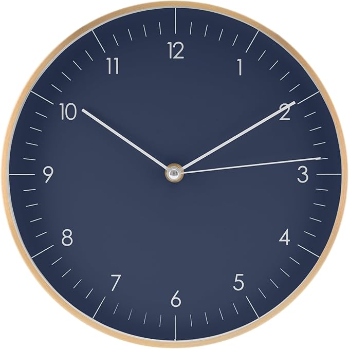 LUUK LIFESTYLE Modern Quartz wall Clock by LUUKLIFESTYLE