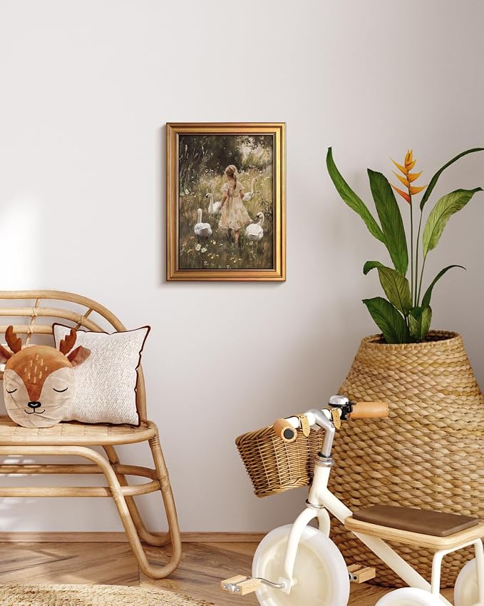 VIYYIEA Vintage Gold Framed Wall Art - Image 6