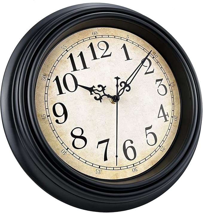 Plumeet Small Retro Wall Clock - Image 4