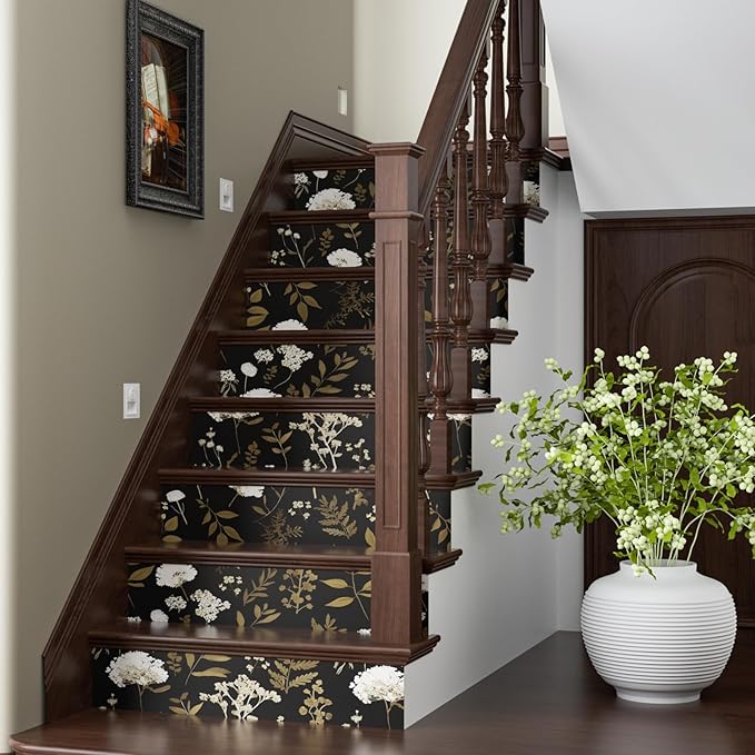 Laatse Dark Floral Wallpaper Peel and Stick Boho Wallpaper 17.5in x 118in - Image 3