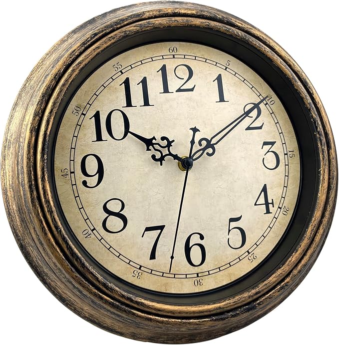 Plumeet Small Retro Wall Clock - Image 4