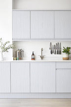 White Grasscloth Wallpaper Peel and Stick Textured Wallpaper - Image 7